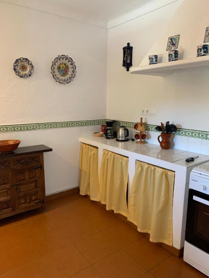 Casa Isabel - La Almona Chica Guest House เอลชอร์โร ภายนอก รูปภาพ