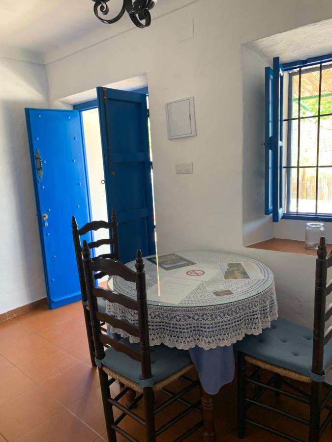 Casa Isabel - La Almona Chica Guest House เอลชอร์โร ภายนอก รูปภาพ