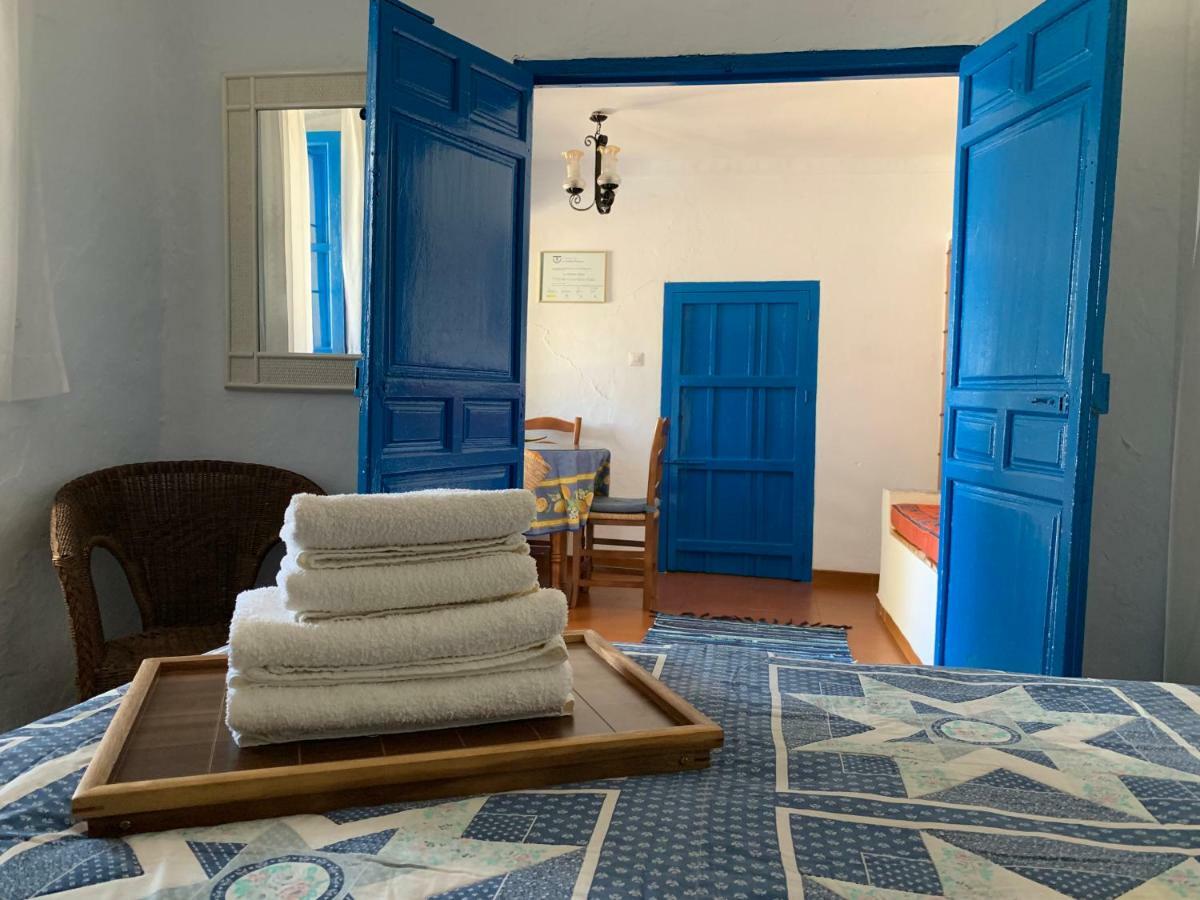 Casa Isabel - La Almona Chica Guest House เอลชอร์โร ภายนอก รูปภาพ